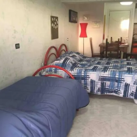 Apartment Karma - Monolocale A Due Passi Dal Mare